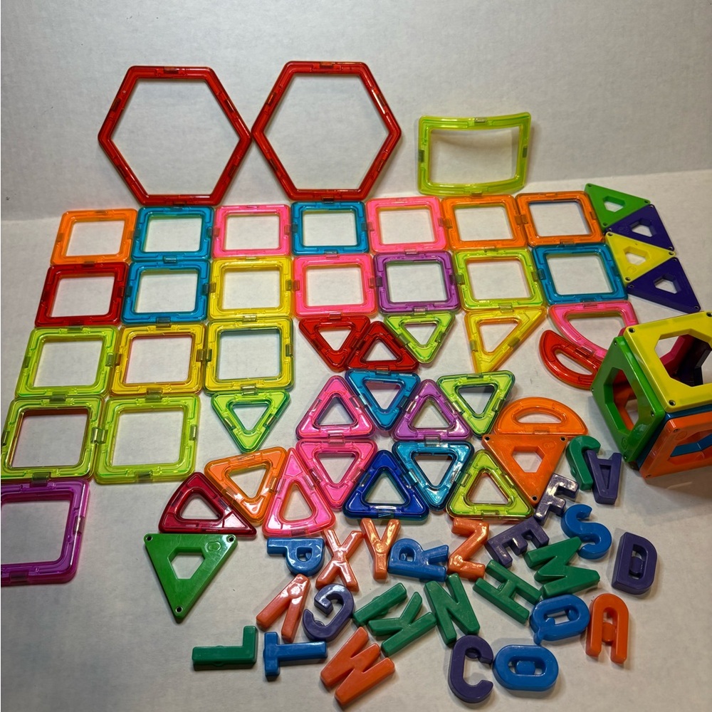 Colorful Magnetic Building Blocks Set